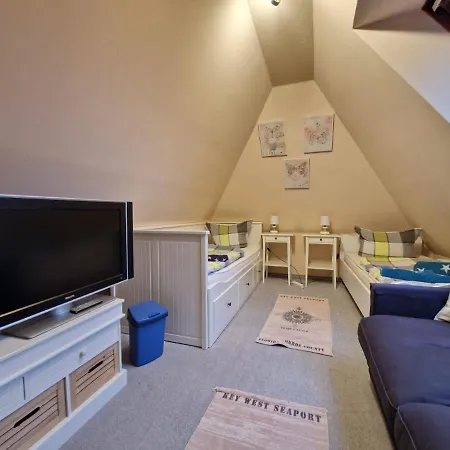 Seestern Ferienhaus Seestern Apartamento Dornum